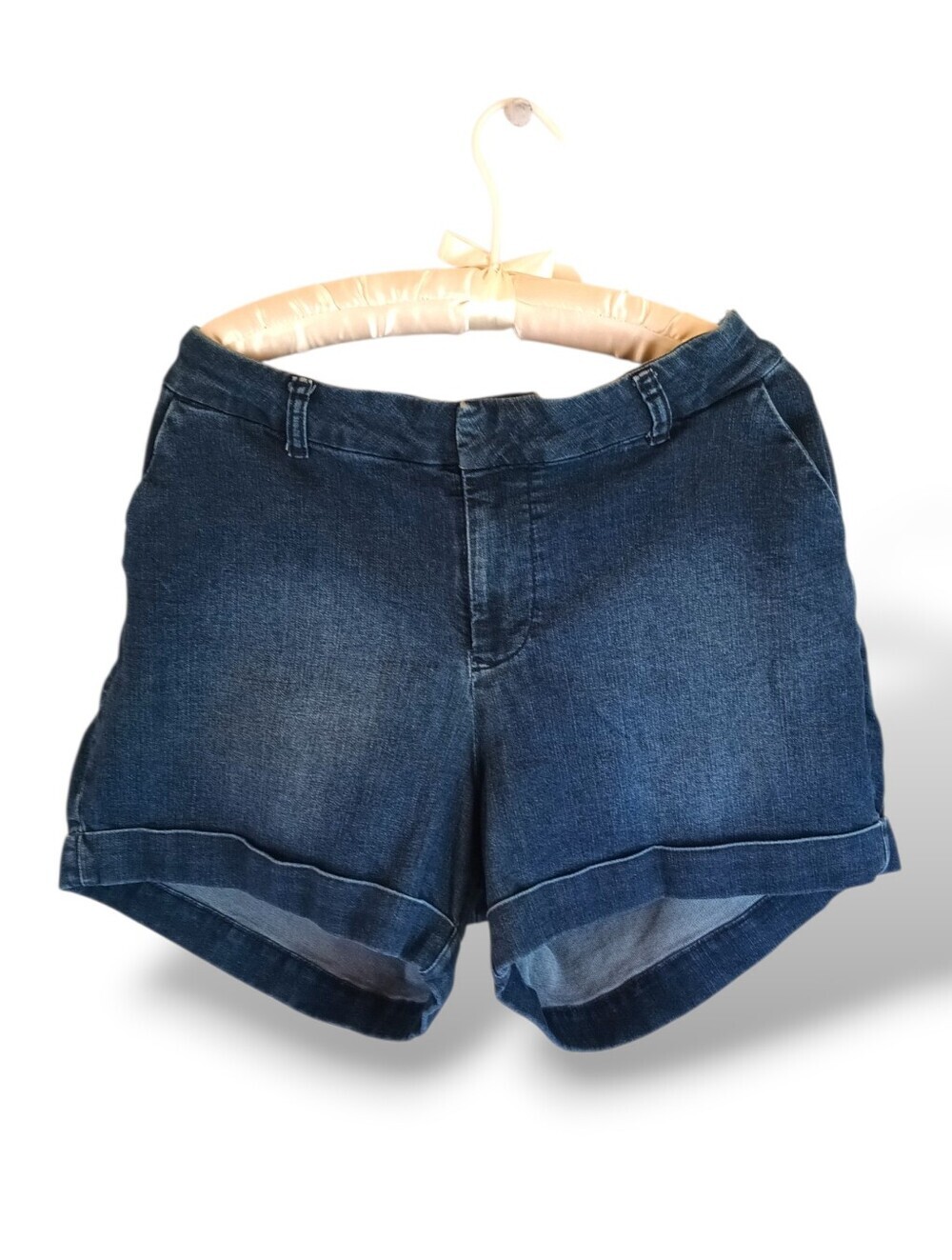 Maurices Dark Blue Cuffed Denim Shorts Soft Plus Mid Rise Summer Casual Cute 20